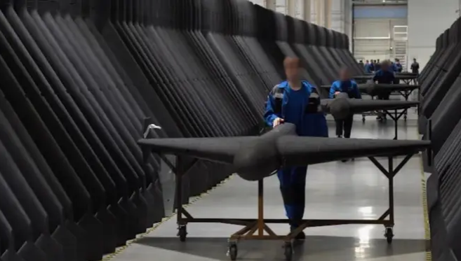 Українські дрони вдвічі дорожчі: "Флеш" назвав ціну російського "Шахеда"